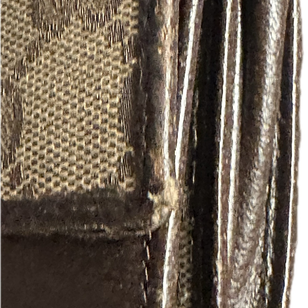 Gucci Tan and Brown Vintage Wallet - Picture 6 of 16